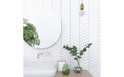 1000MM x 2.4m  X 10mm Thick Shower  Wet Wall Panels  Chevron
